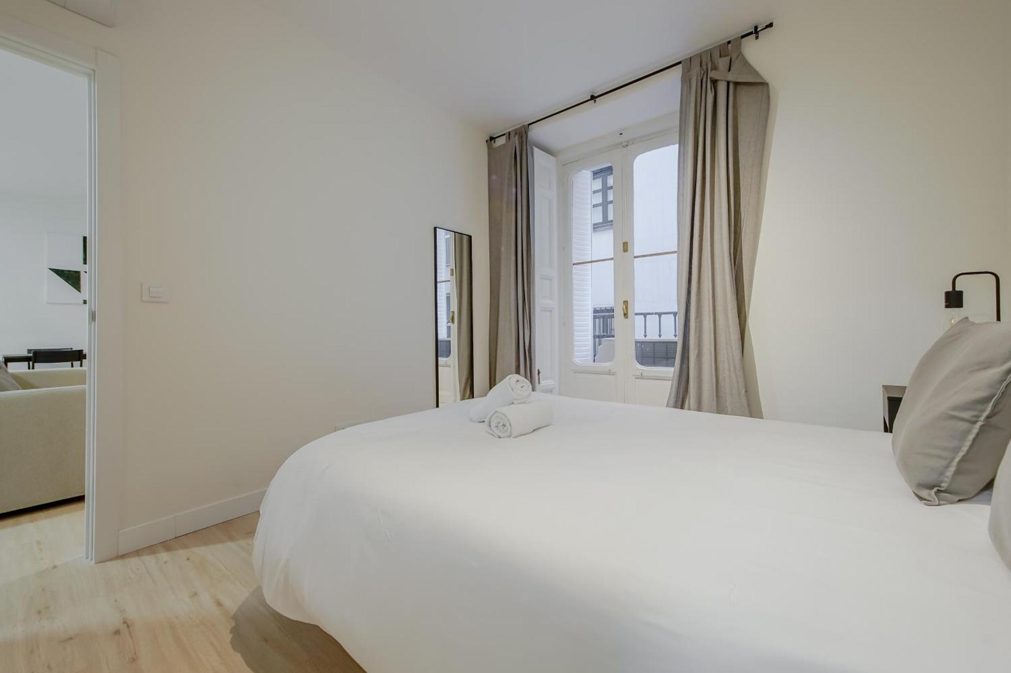 Cozy&New Apartment Para 6Pax En La Plaza De Tirso - Madrid E1 Esterno foto