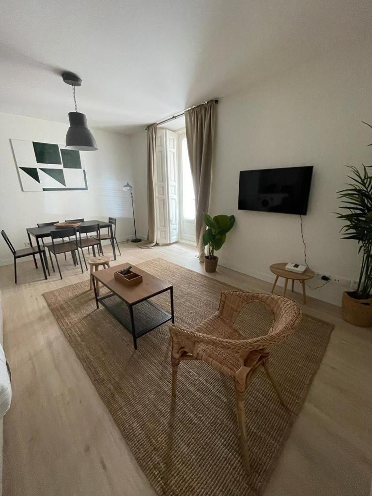Cozy&New Apartment Para 6Pax En La Plaza De Tirso - Madrid E1 Esterno foto
